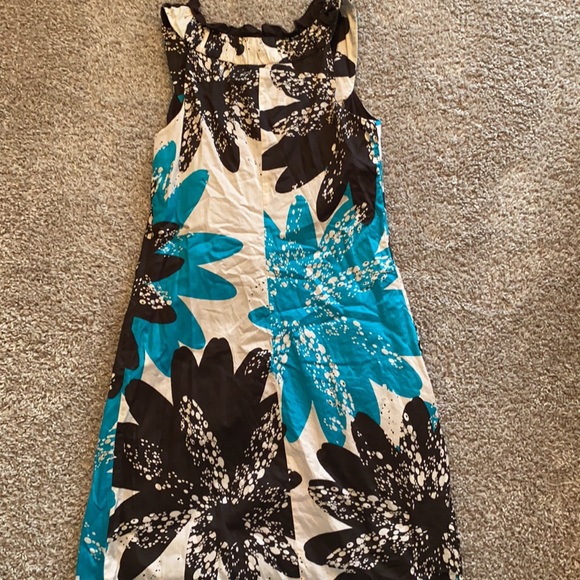 Dress - Picture 3 of 3